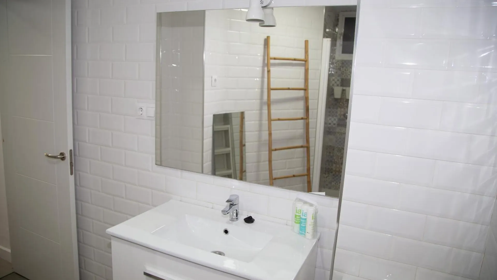 Apartamento En La Merced مالقة 0*,