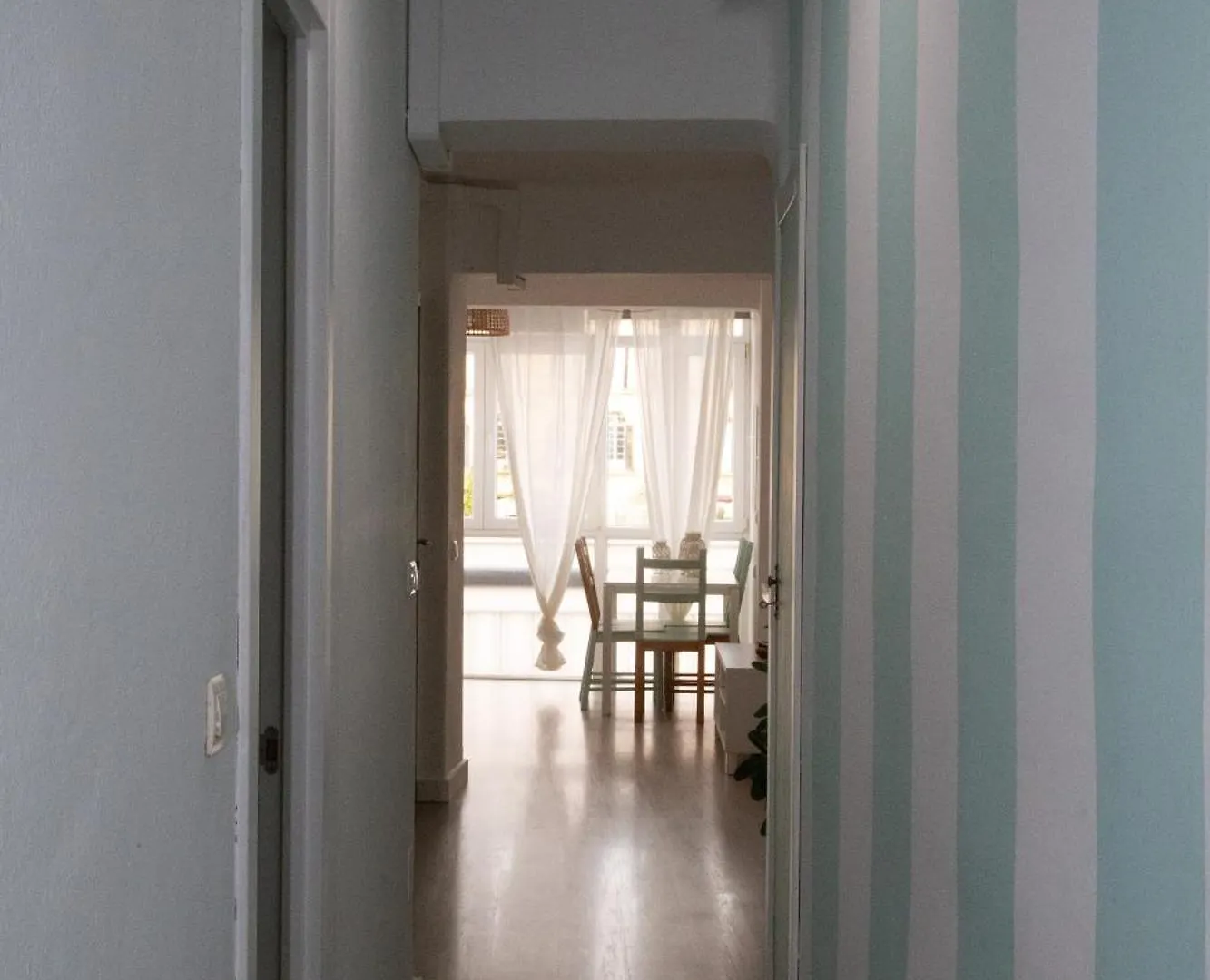 Apartamento En La Merced مالقة شقة